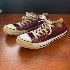 Converse | Women's Size 6.5 Burgundy sneakers